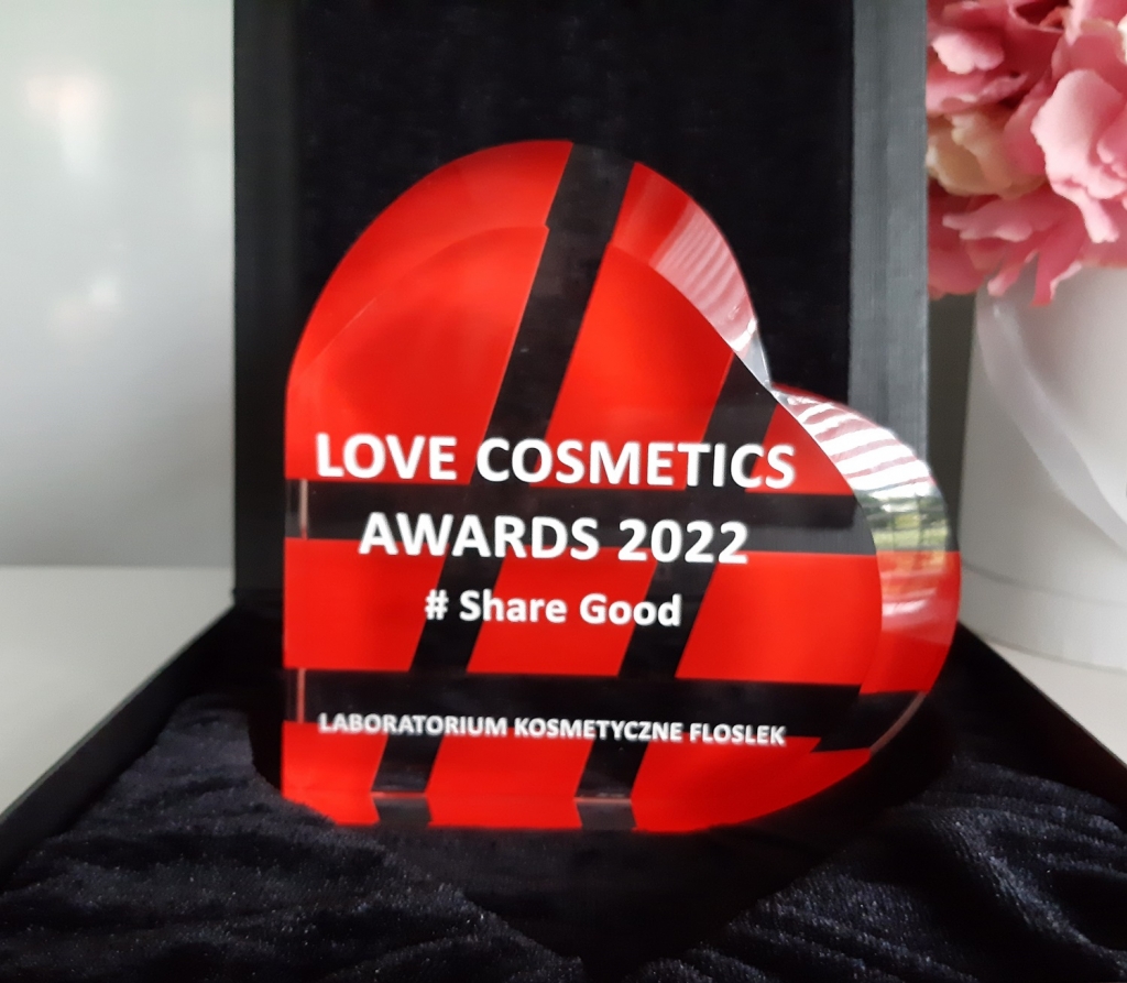 FLOSLEK z nagrodą #LoveCosmeticsAwards 2022