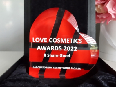 FLOSLEK z nagrodą #LoveCosmeticsAwards 2022
